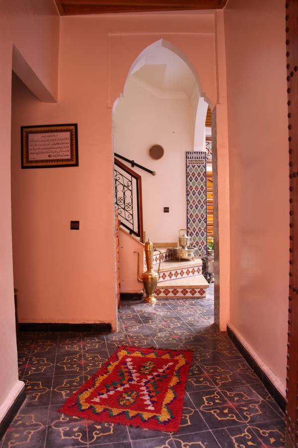 Riad La Porte Des 5 Jardins Marraquexe Exterior foto